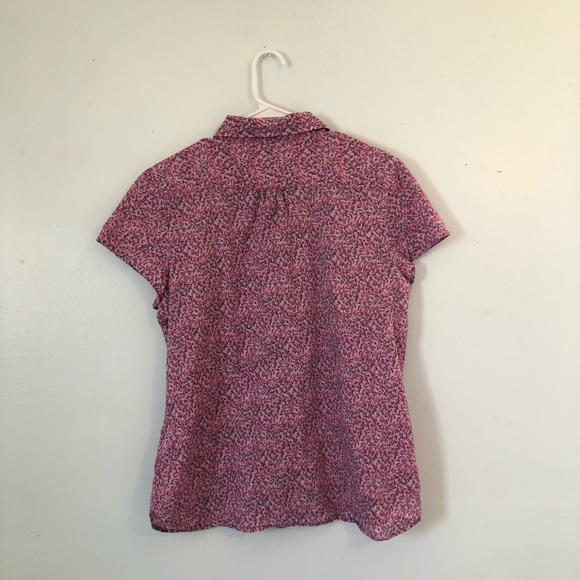 L.L. Bean Short Sleeve Button Up in Floral Size L - Picture 2 of 5